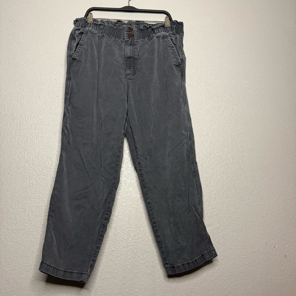 Universal Thread Gray straight leg trousers - 17